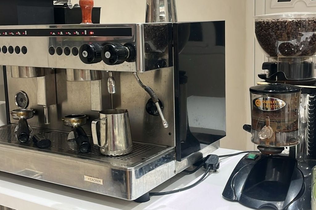 Property photo 3 of 6