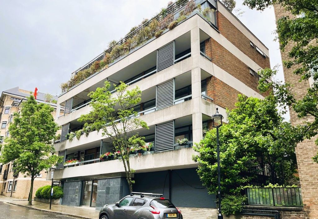 Property photo 1 of 1