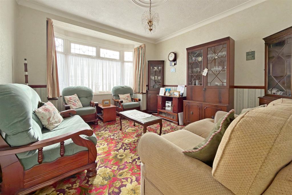 Property photo 2 of 15 Img_8038.Jpg