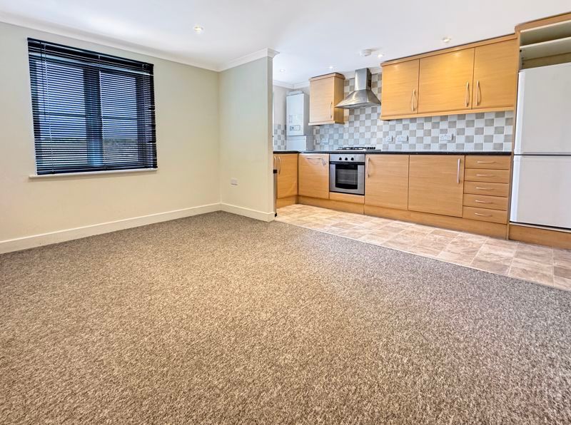 Property photo 2 of 9 Photo 1