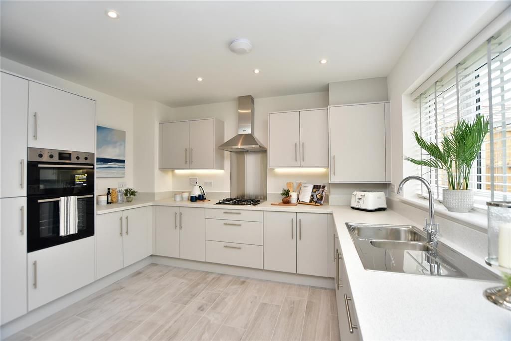 Property photo 2 of 8 Kitchen Example