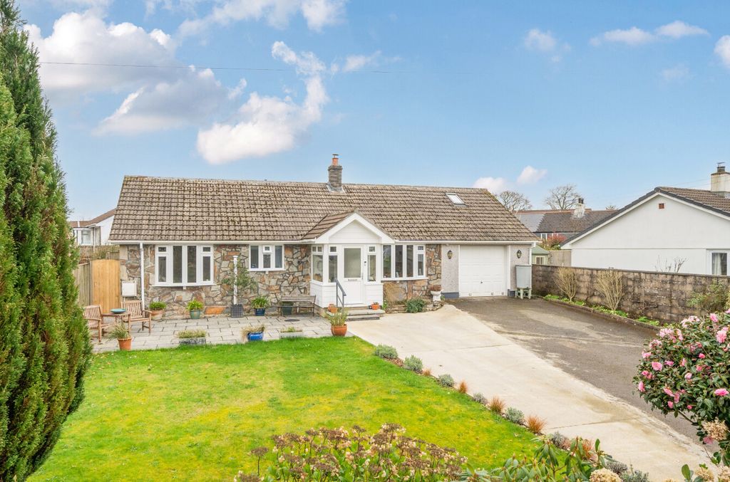 Property photo 1 of 15 1 - 1430572-19-69B803...