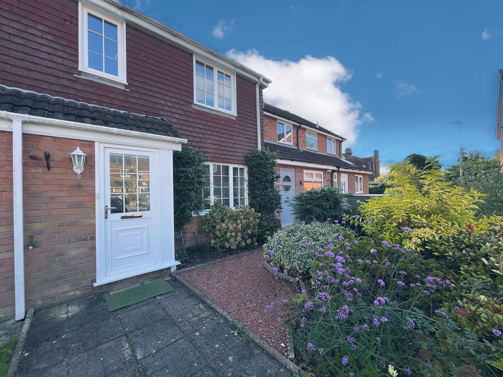 Property photo 1 of 17 Streetview