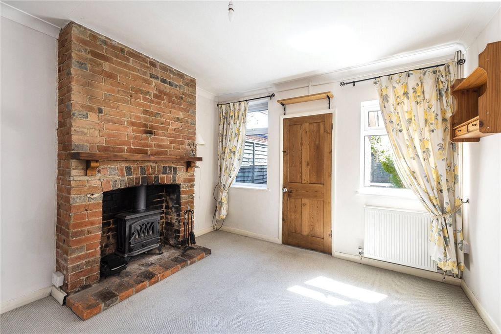 Property photo 2 of 11 Picture No. 02