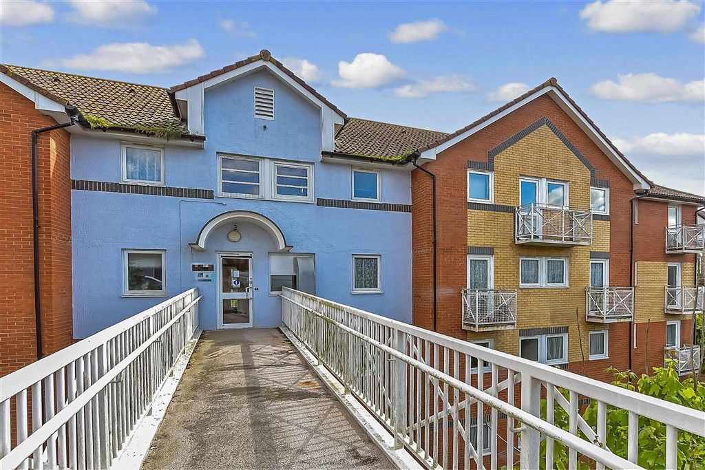 Property photo 2 of 7 Front Elevation