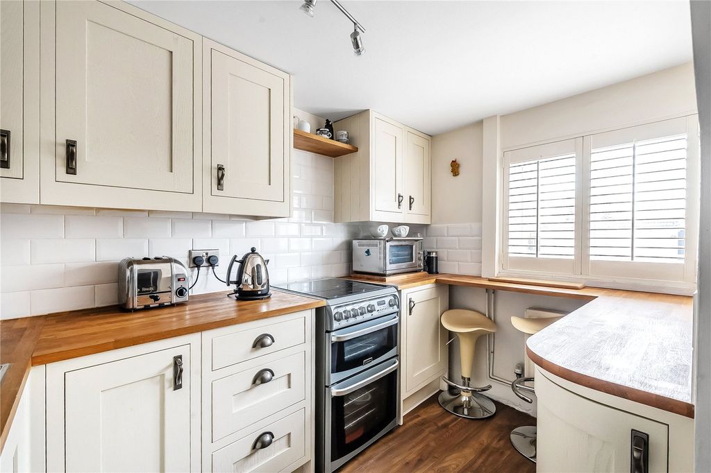 Property photo 2 of 18 Picture No. 06