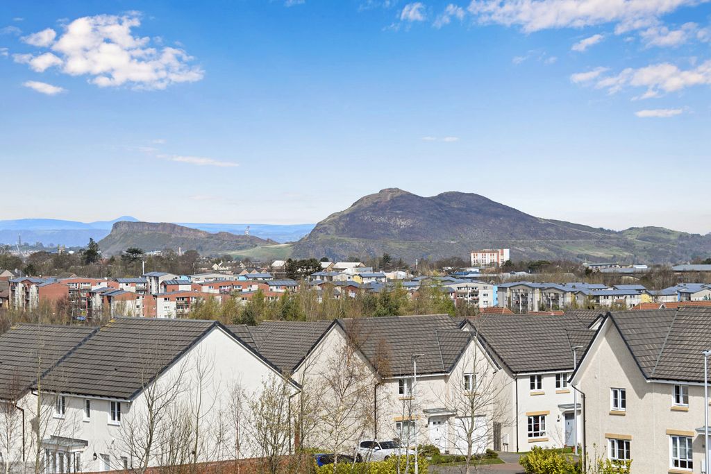 Additional image 14 of 3 bed end terrace house for sale14 Eliza Wigham Place, Burdiehouse, Edinburgh EH17