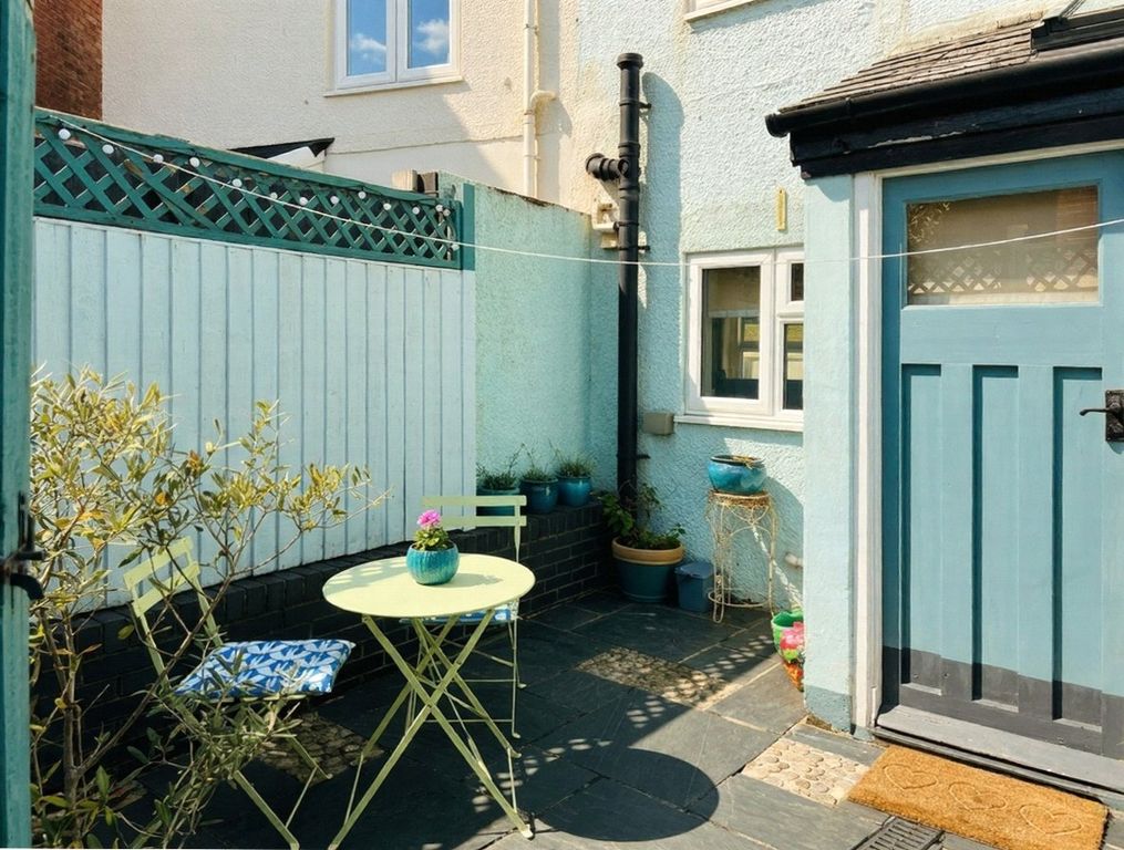 Property photo 2 of 13 Picture No. 31