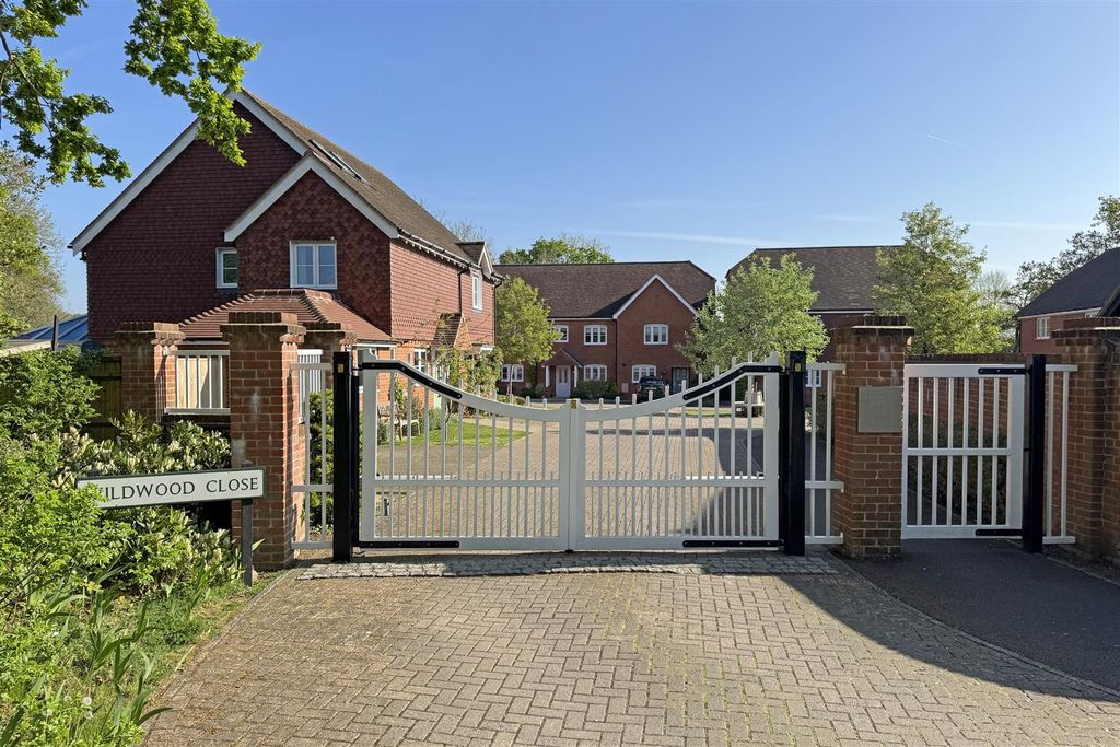Property photo 2 of 15 Img_2303.Jpg