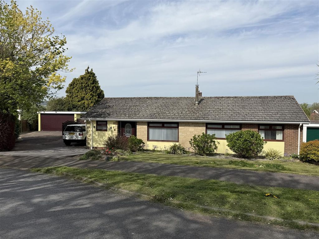 Property photo 1 of 28 Front