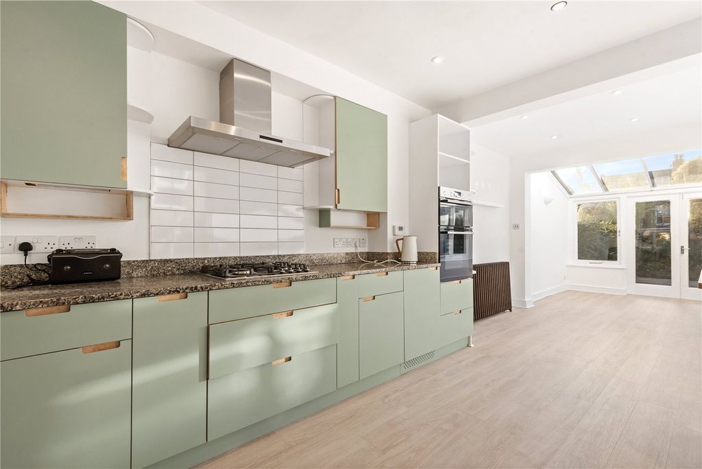 Property photo 3 of 15 Kitchen