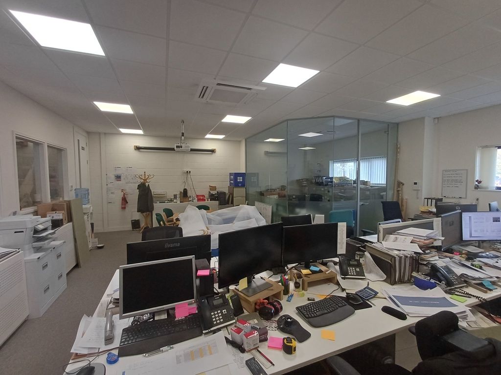 Property photo 3 of 21 Photo 16