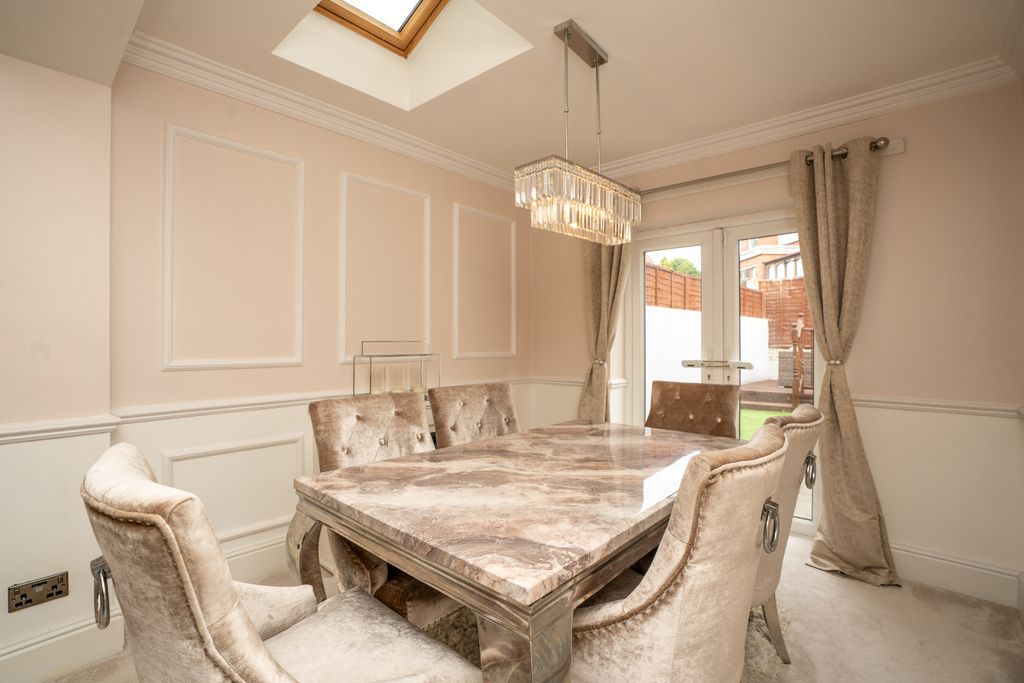 Property photo 3 of 28 179Easterlyroad19