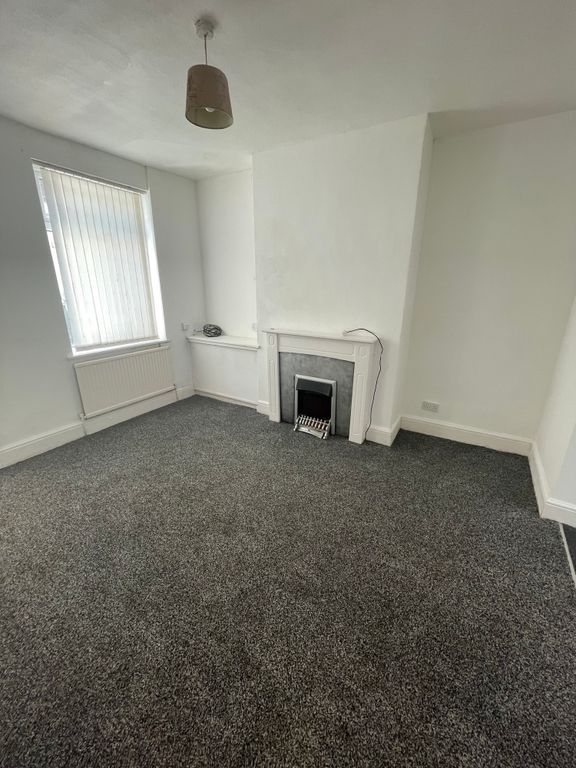 Property photo 2 of 4