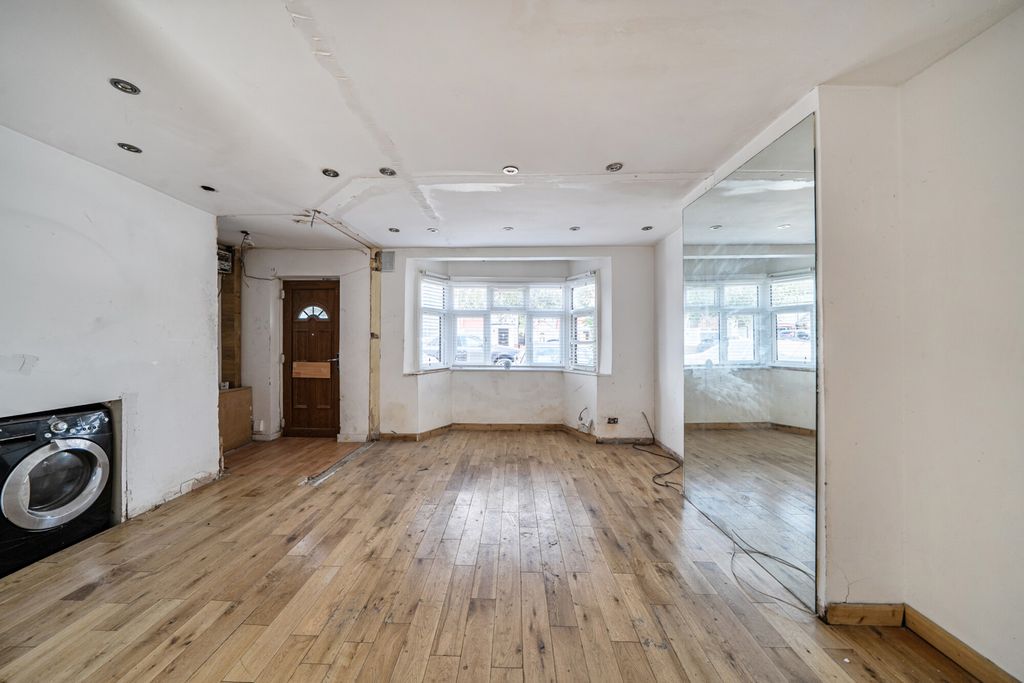 Property photo 2 of 22 1495072-4-6A58ee4...