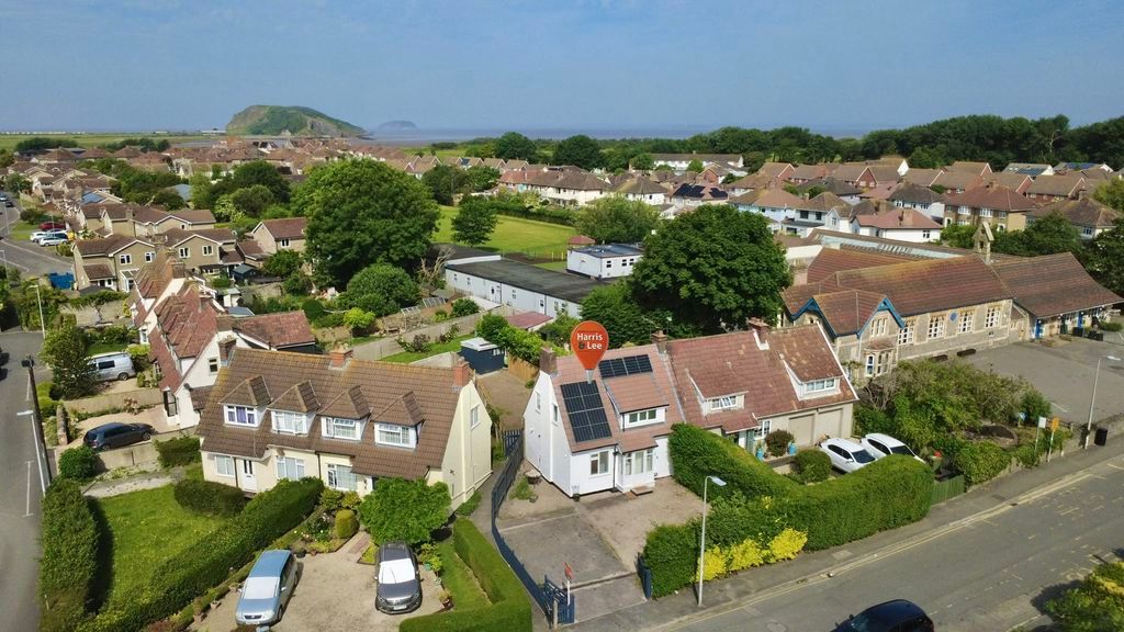 Property photo 2 of 17 Aerial Setting