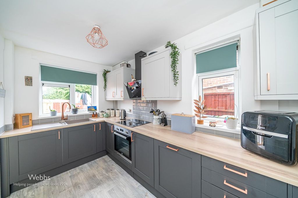 Property photo 3 of 21 Â© Webbs Estate Agents Â© (88 Of 151).Jpg