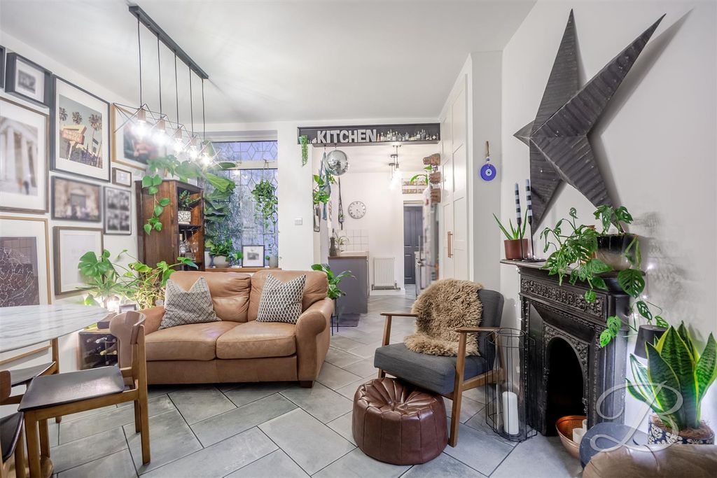 Property photo 3 of 33 Ccltd-29.Jpg