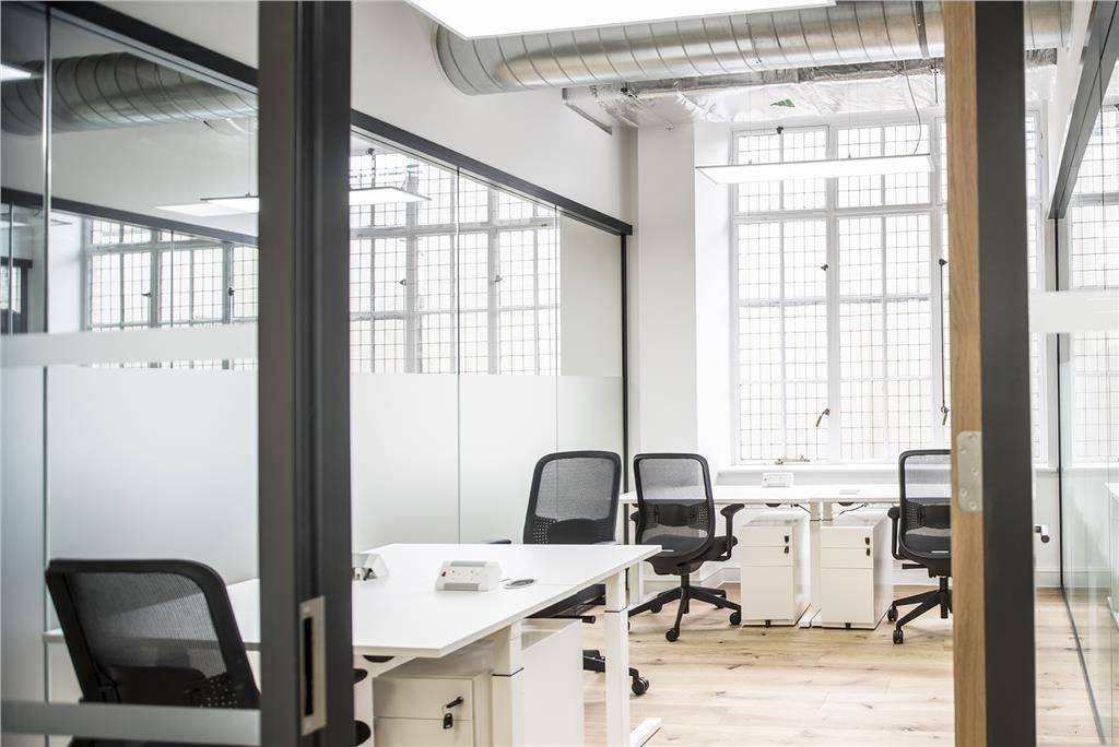 Property photo 3 of 4 Serviced Office To Rent In The Causeway, Teddingto