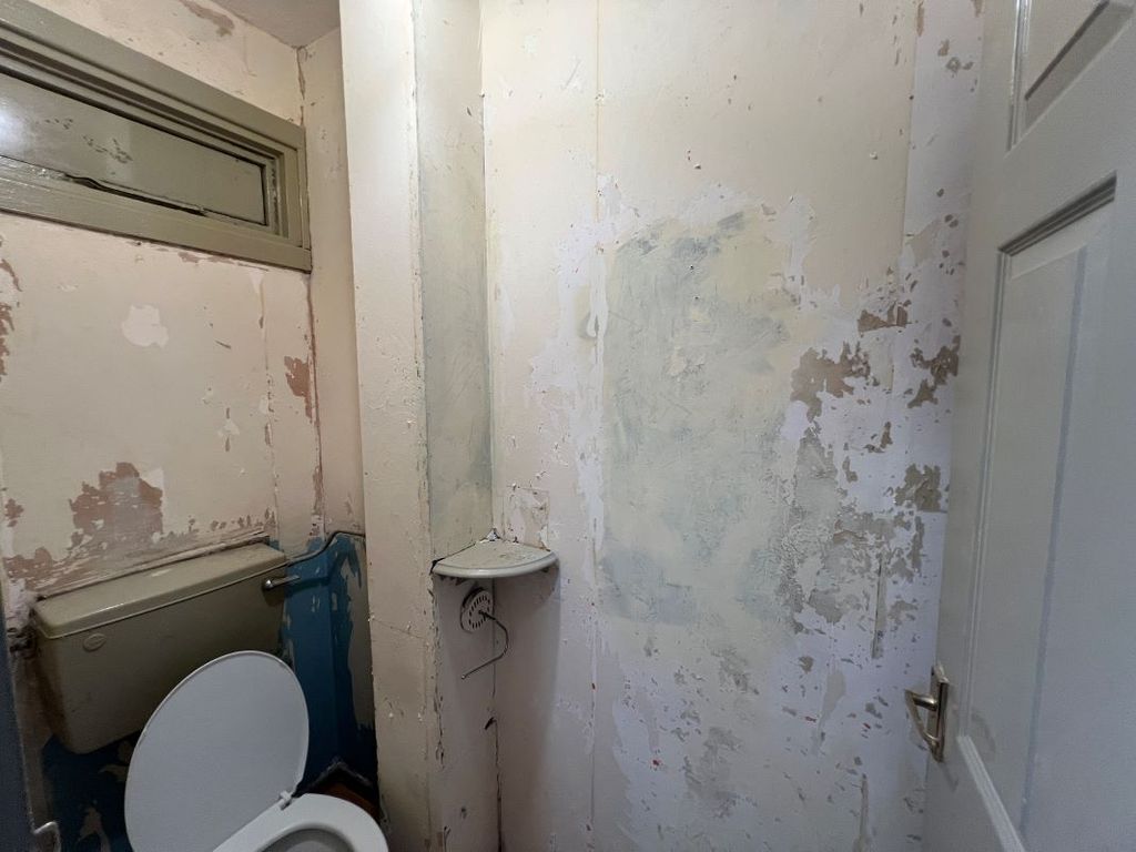 Property photo 3 of 24