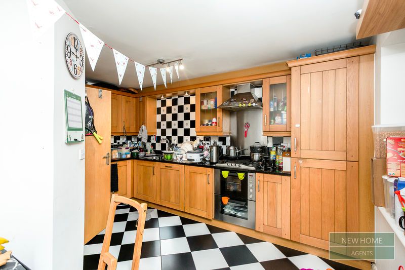 Property photo 2 of 12 Photo 10