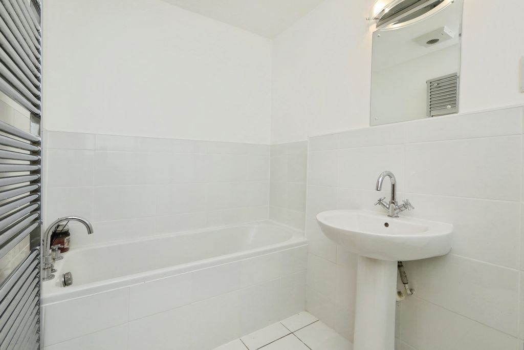 Additional image 21 of 2 bed flat for saleWoofindin Avenue, Sheffield, South Yorkshire S11