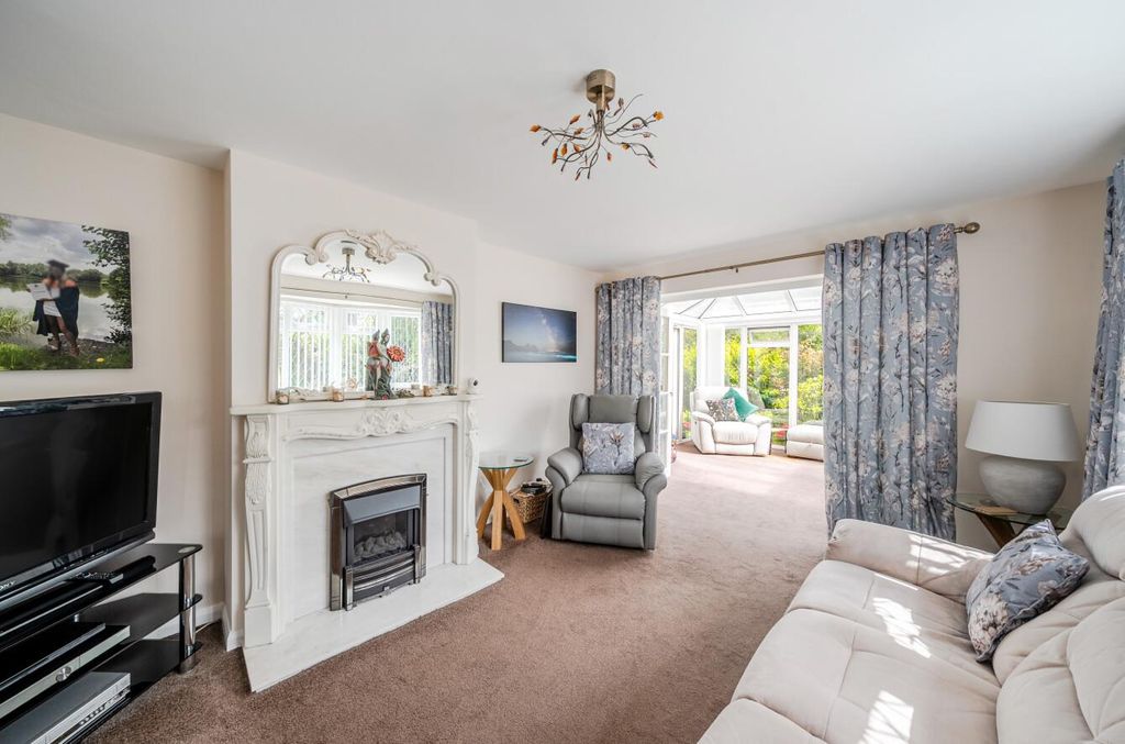 Property photo 3 of 29 1464455-1-6A106A9Ae4669.Jpg