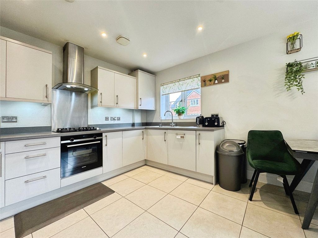 Property photo 2 of 14 Picture No. 01