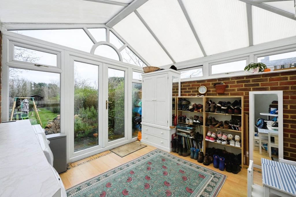 Property photo 2 of 18 Pbox-Img.Jpg