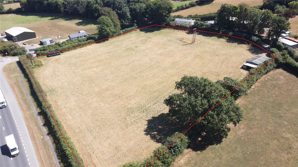 Property photo 2 of 15 Picture No. 02