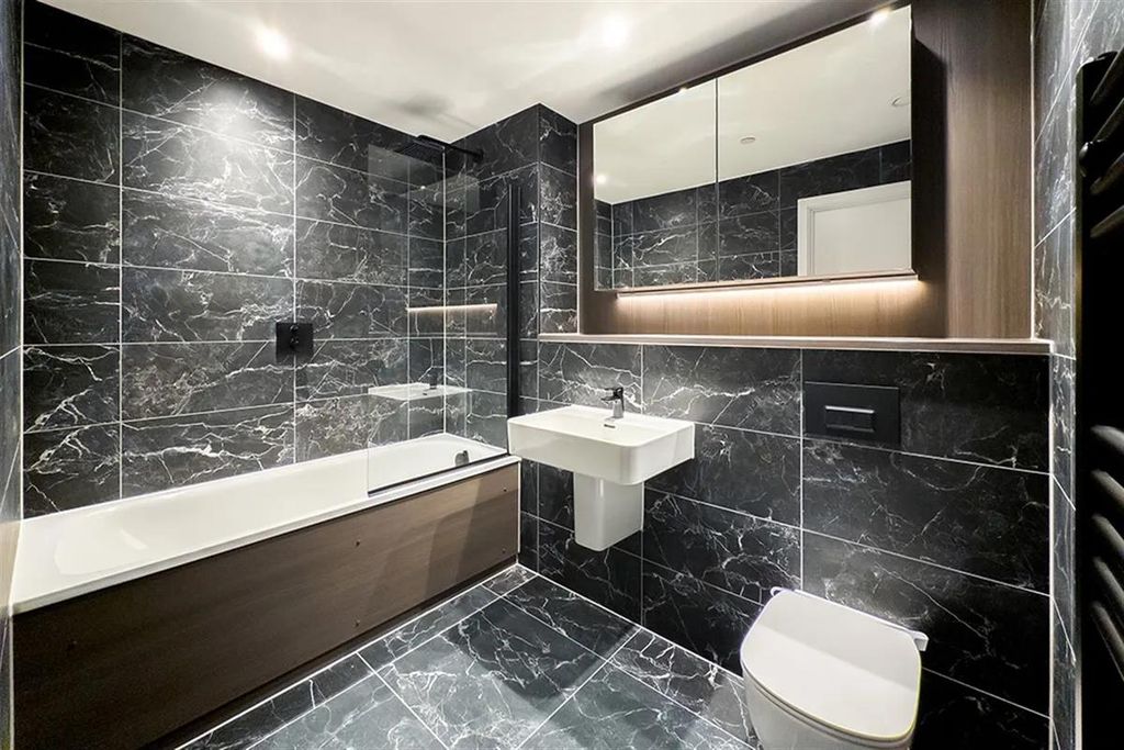 Property photo 3 of 7 4d65610F01A620c57532F6694Ece19E9686ee97d.Png