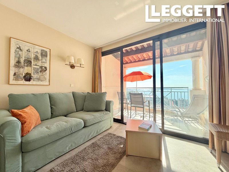 Property photo 2 of 10