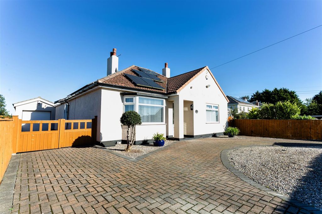 Property photo 1 of 23