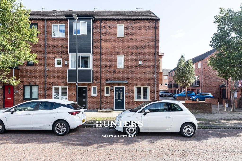 Property photo 1 of 23 5C5A5151.Jpg
