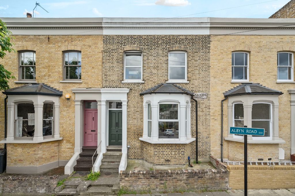 Property photo 1 of 16 4185282