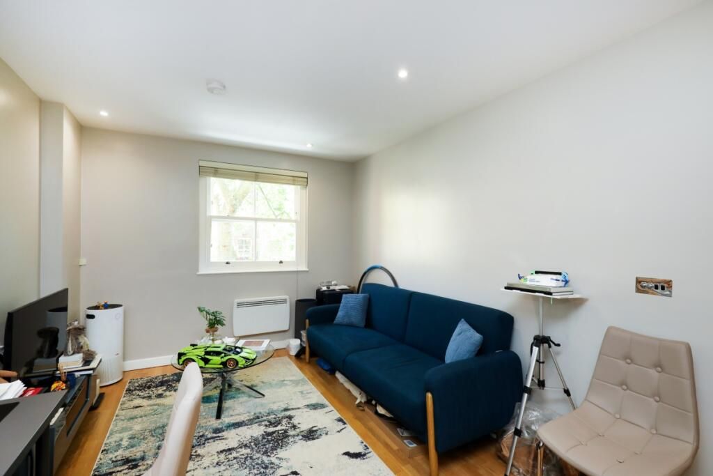 Property photo 3 of 6