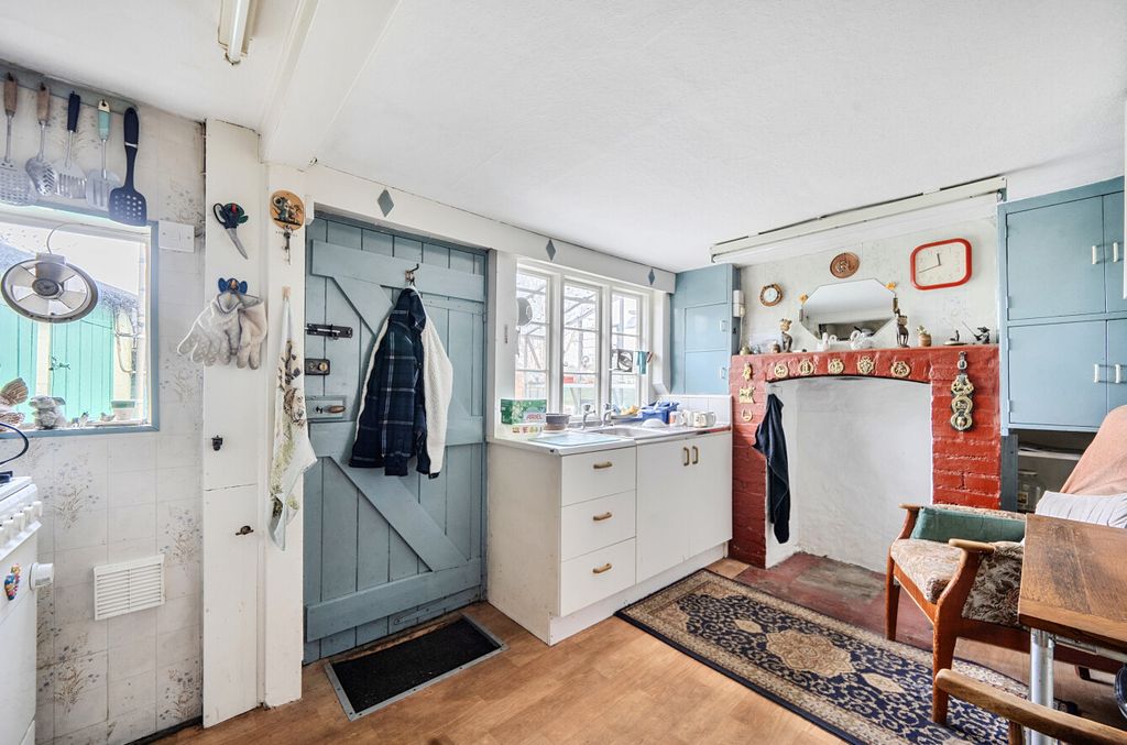 Property photo 2 of 15 1437105-5-69Cba73...