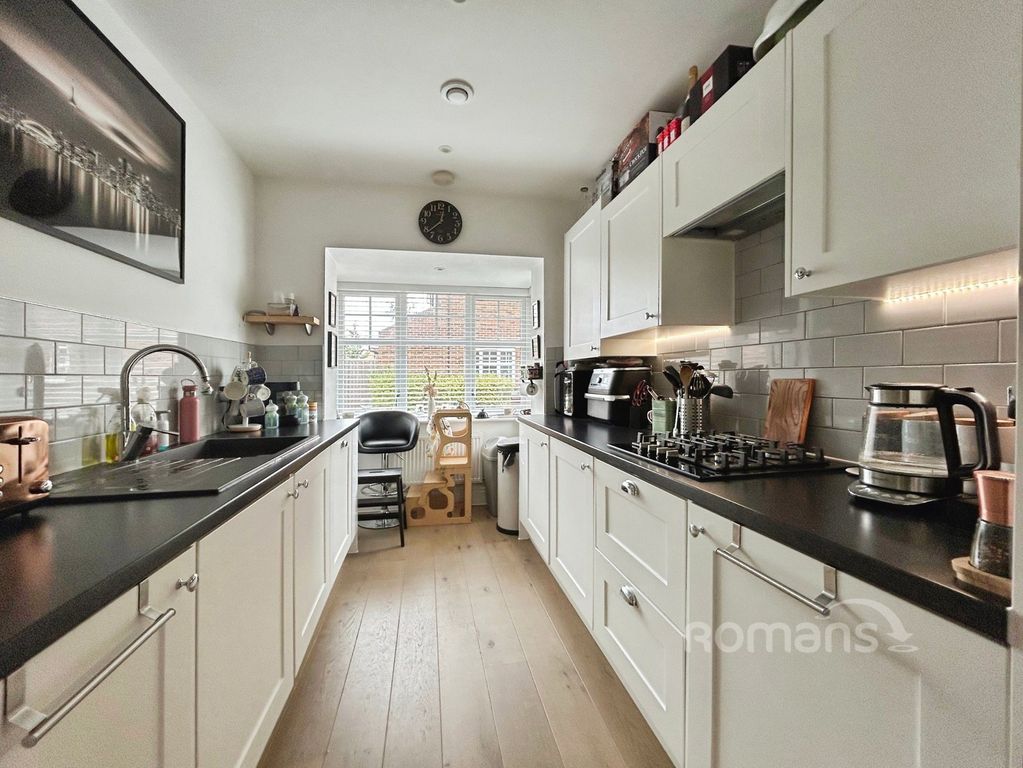 Property photo 3 of 19 Pbox-Img.Jpg