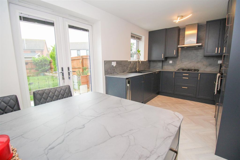 Property photo 2 of 15 Img_6800.Jpg