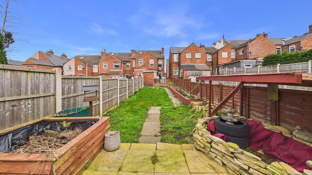 Property photo 2 of 17 5079682