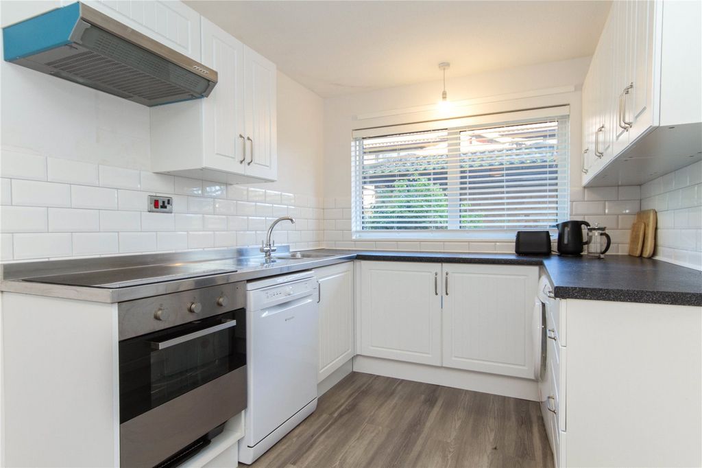 Property photo 2 of 6 Picture No. 05
