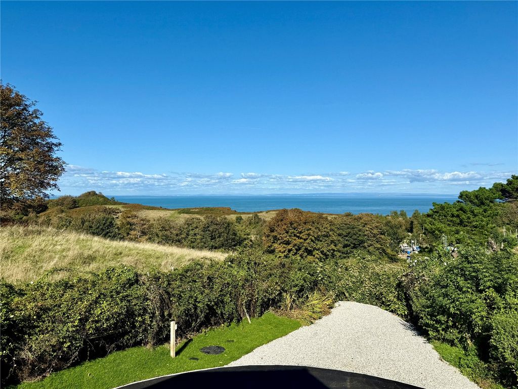 Property photo 2 of 32 Picture No. 62