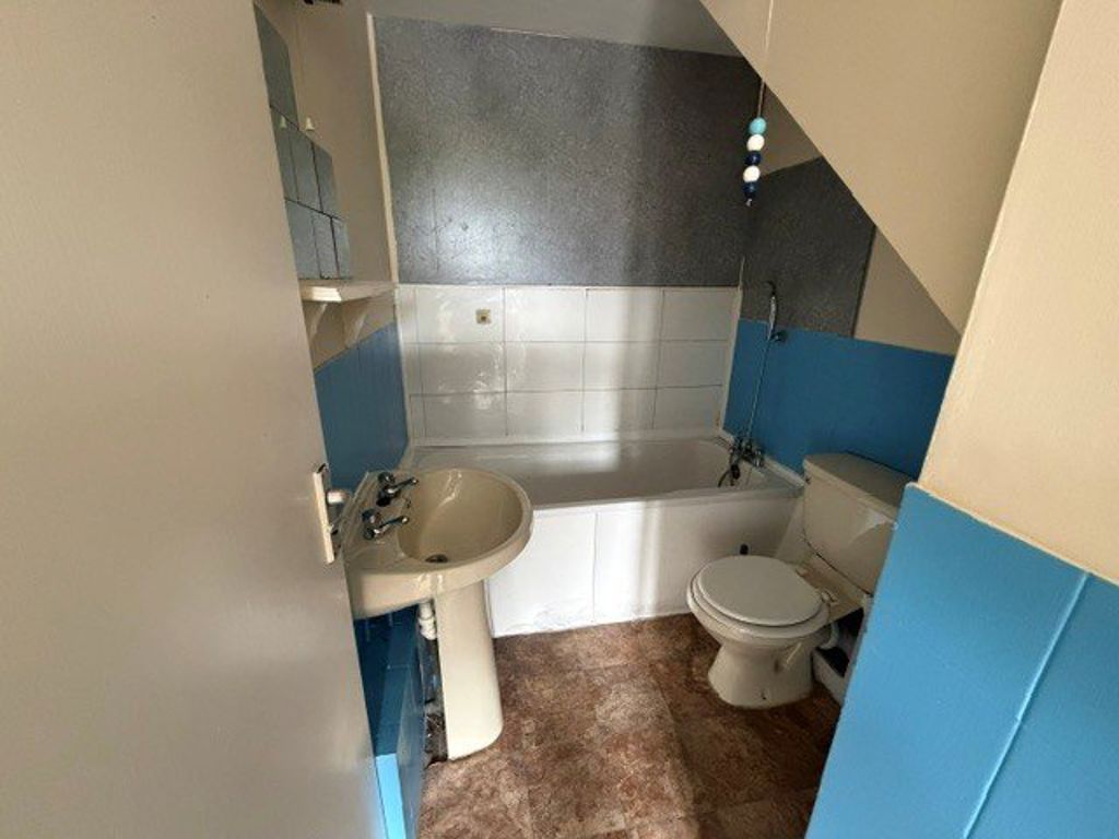 Property photo 3 of 5
