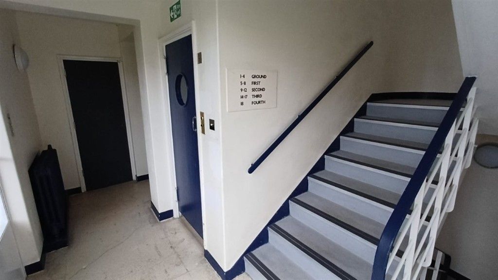 Property photo 3 of 14