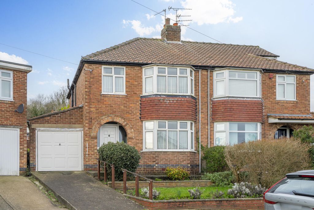 Property photo 1 of 19 Front (Exterior)