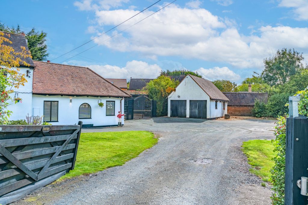 Additional image 44 of 4 bed detached house for saleWall Hill Road, Allesley, Coventry CV5