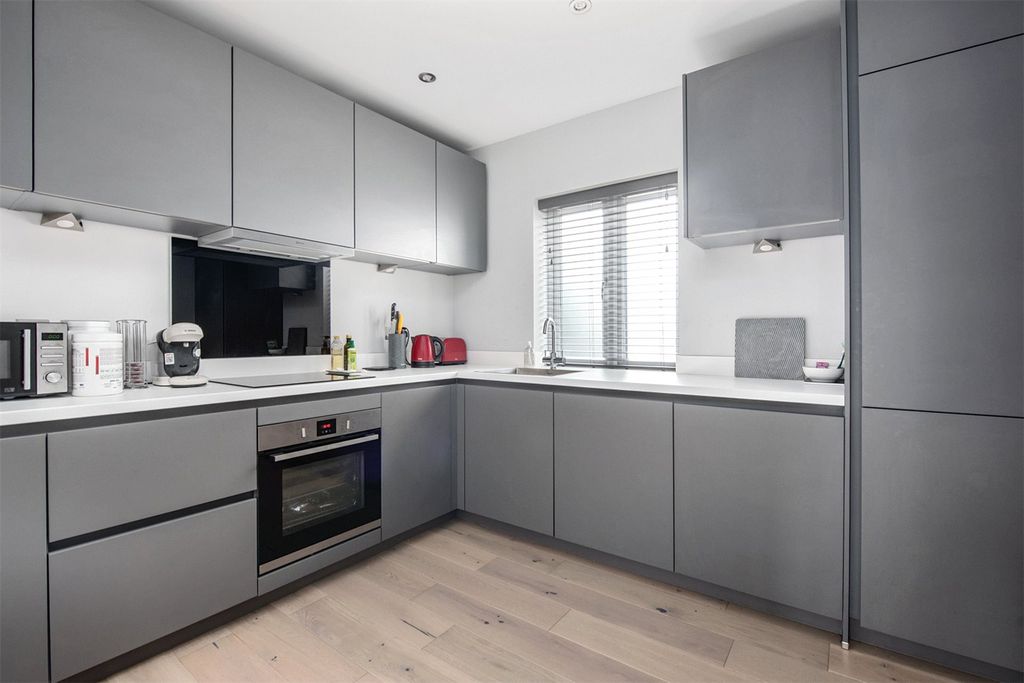 Property photo 3 of 12 Picture No. 04