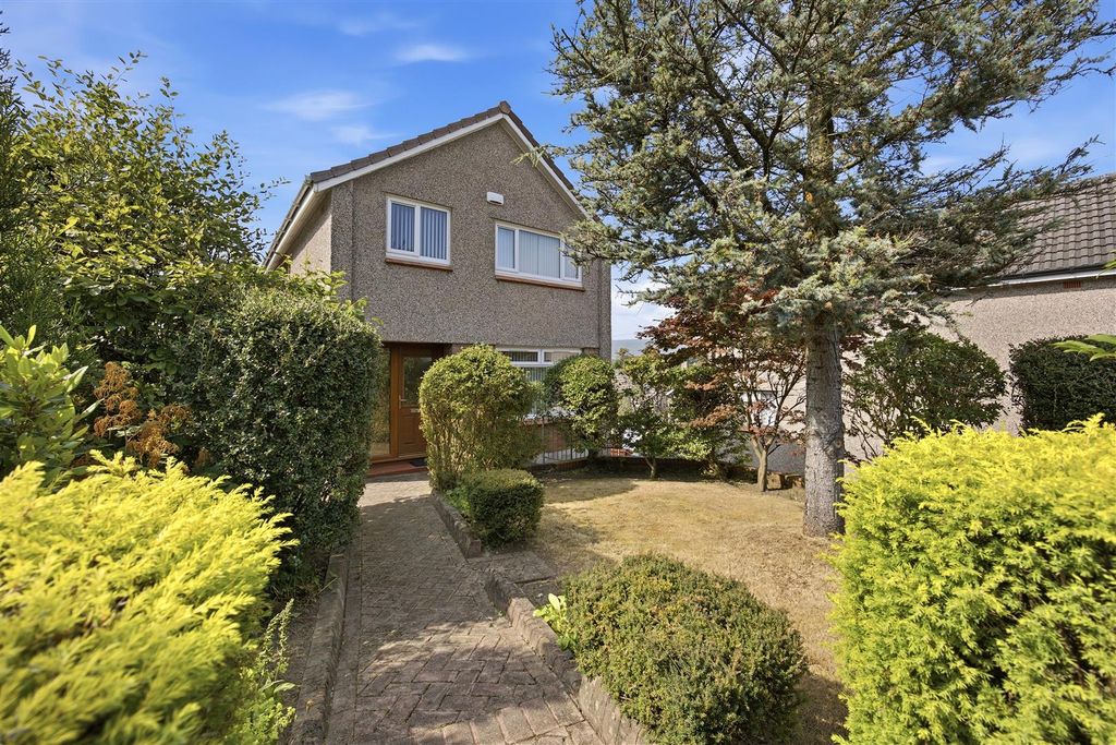 Property photo 1 of 23 24-6_Ninians_Rise_Kirkintilloch_001.Jpg
