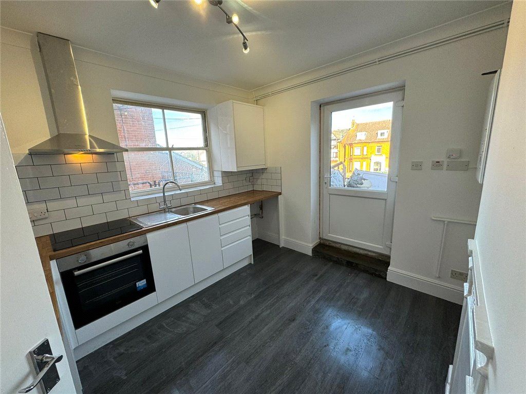 Property photo 1 of 9 Picture No. 18