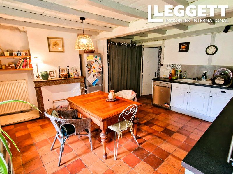 Property photo 3 of 10